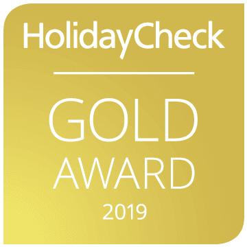 HolidayCheck Gold Award badge 2019