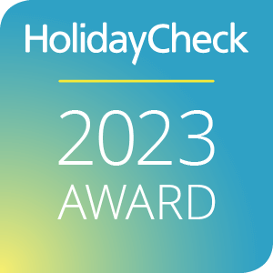 HolidayCheck 2023 award badge graphic