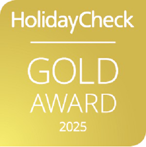 HolidayCheck gold award badge 2015